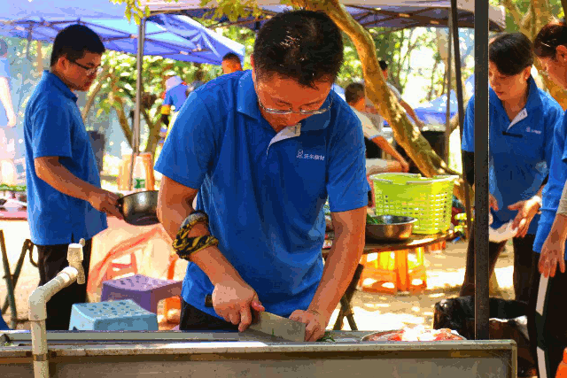 jinnianhui今年会研究院团建5.gif jinnianhui今年会研究院团建5.gif